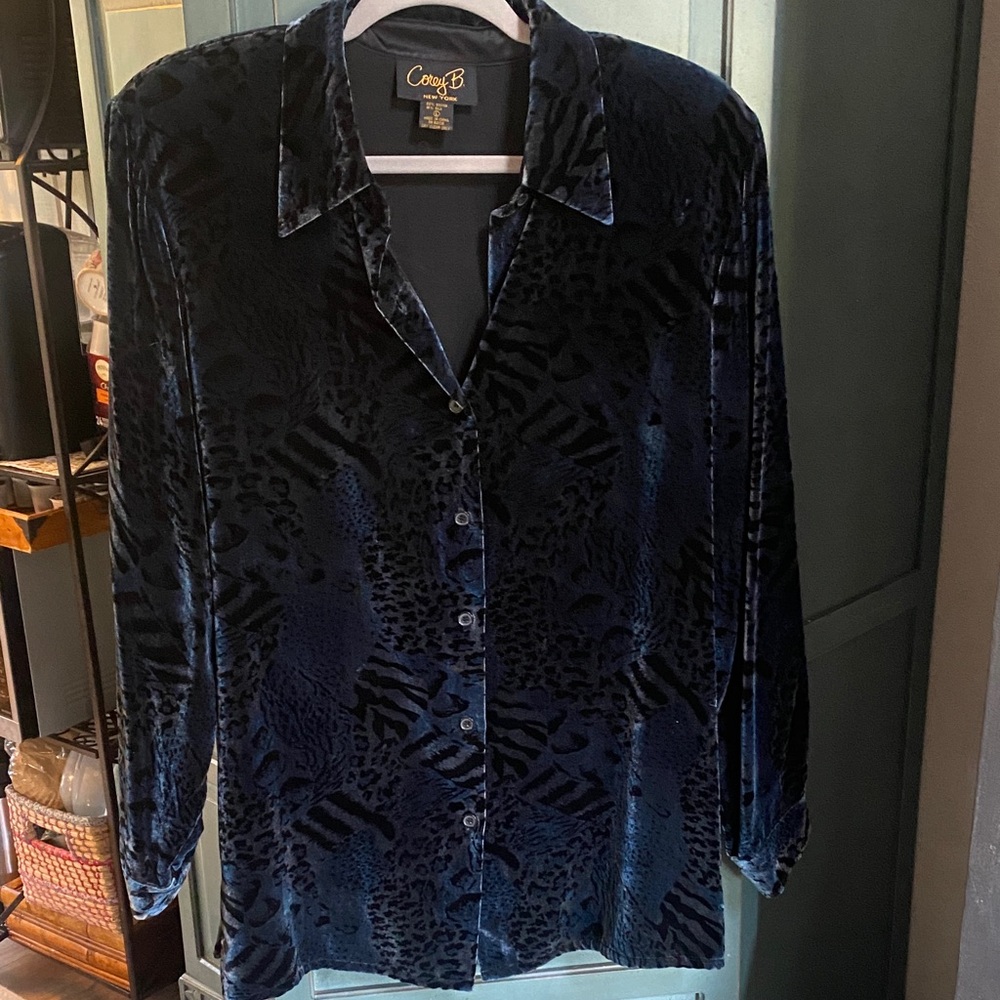 Corey B, New YorkMidnight Black and Blue Velvet Animal Print Button Down Shirt